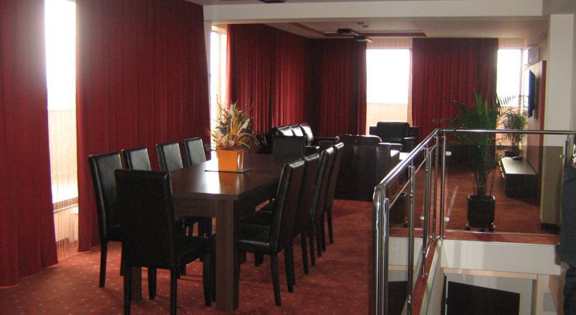 Hotel Premier Sibiu Buitenkant foto