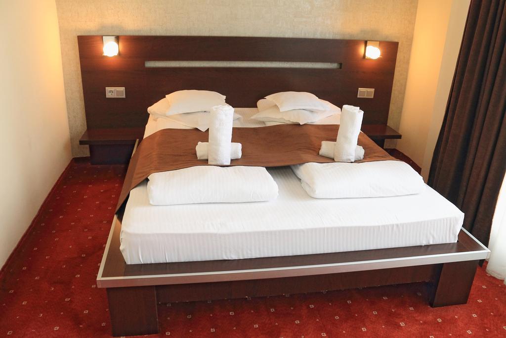 Hotel Premier Sibiu Buitenkant foto
