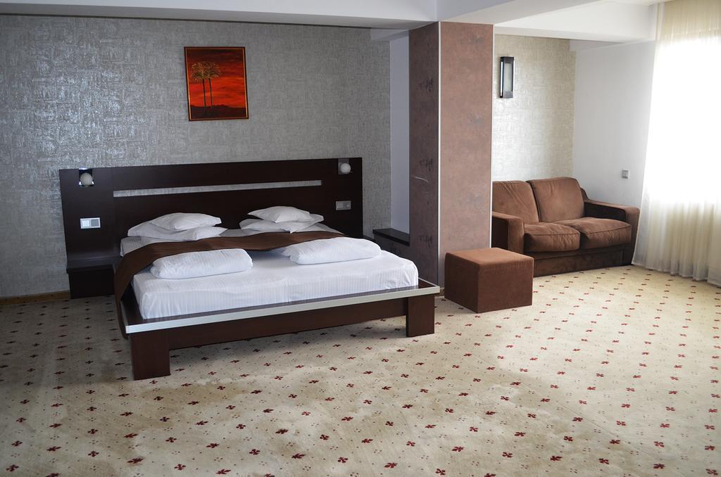 Hotel Premier Sibiu Buitenkant foto