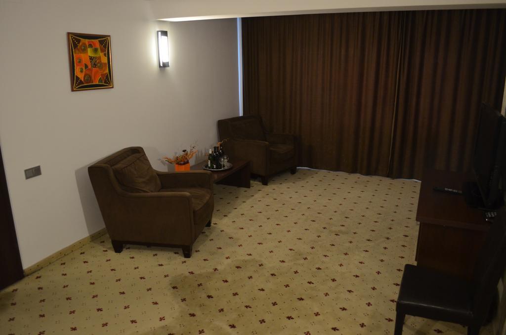 Hotel Premier Sibiu Buitenkant foto