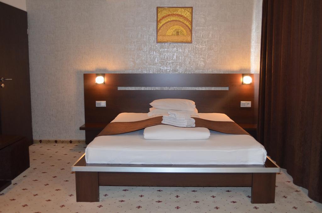 Hotel Premier Sibiu Buitenkant foto