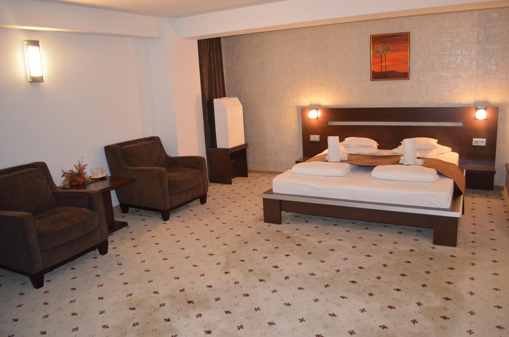 Hotel Premier Sibiu Buitenkant foto