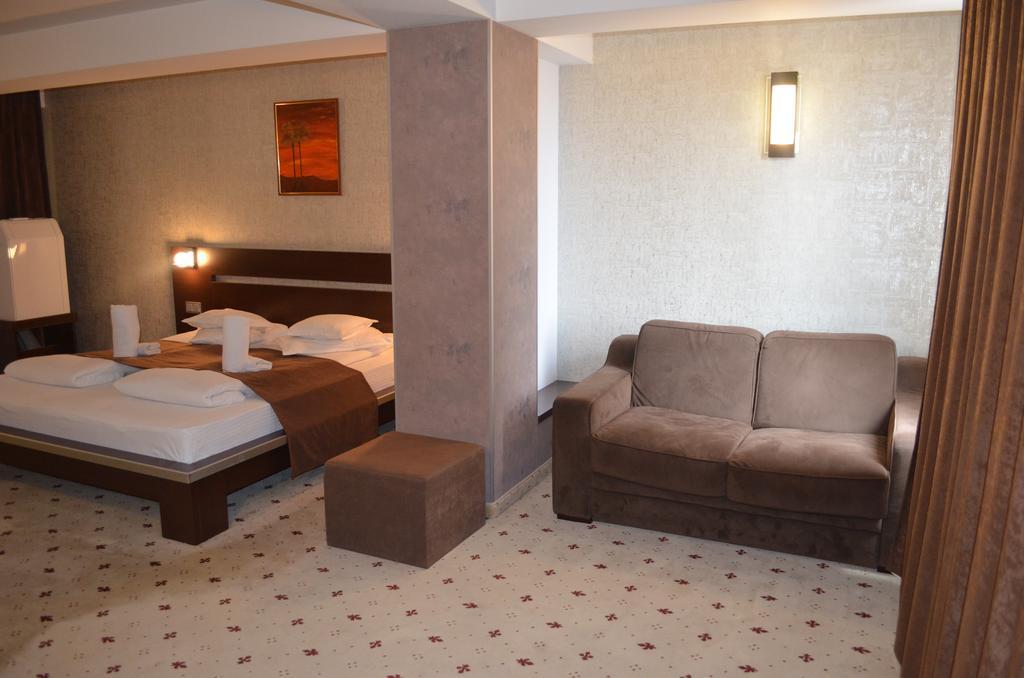 Hotel Premier Sibiu Buitenkant foto