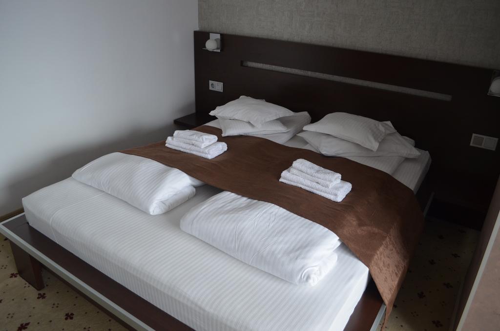 Hotel Premier Sibiu Buitenkant foto